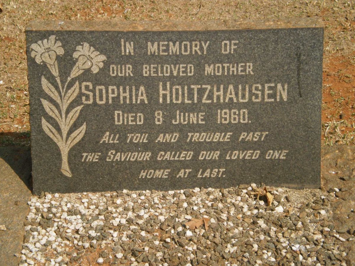 HOLTZHAUSEN Sophia -1960