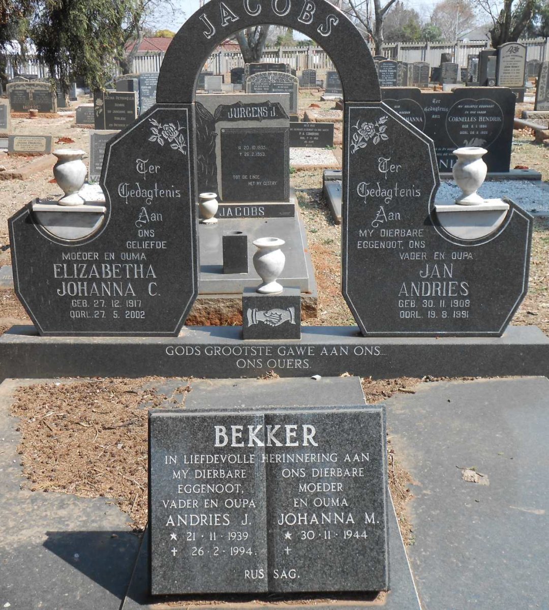JACOBS Jan Andries 1909-1991 &amp; Elizabetha Johanna C. 1917-2002 :: BEKKER Andries J. 1939-1994 &amp; Johanna M. 1944-