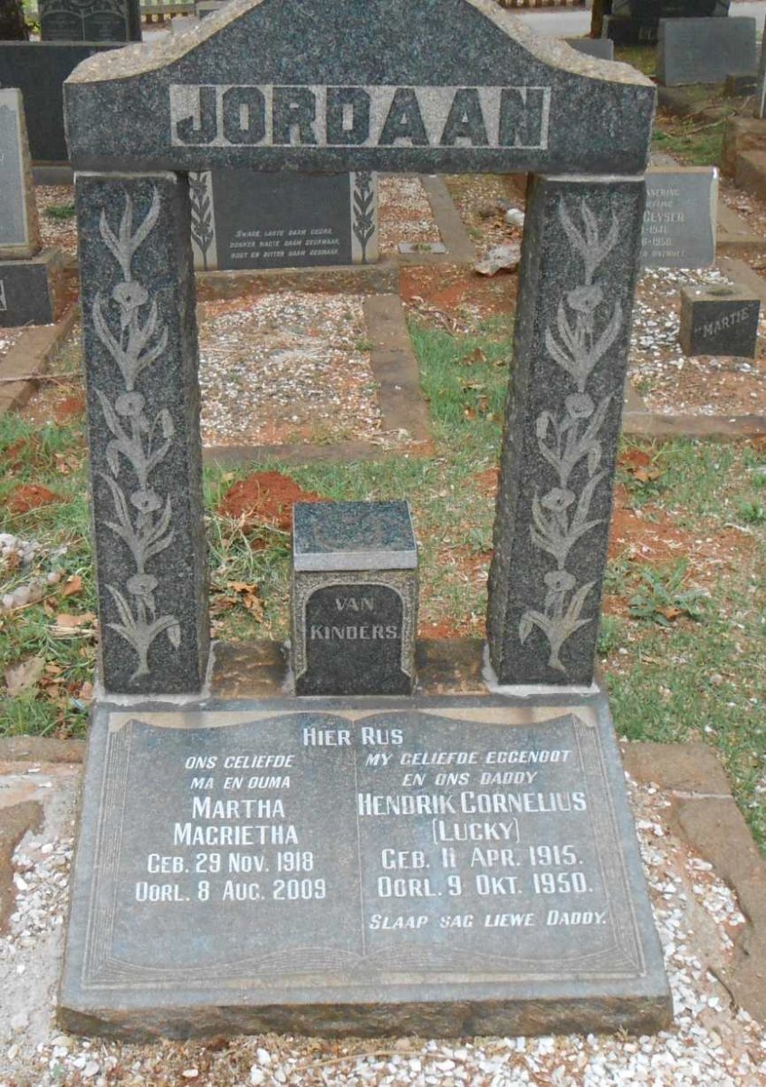 JORDAAN Hendrik Cornelius 1915-1950 &amp; Martha Magrietha 1918-2009