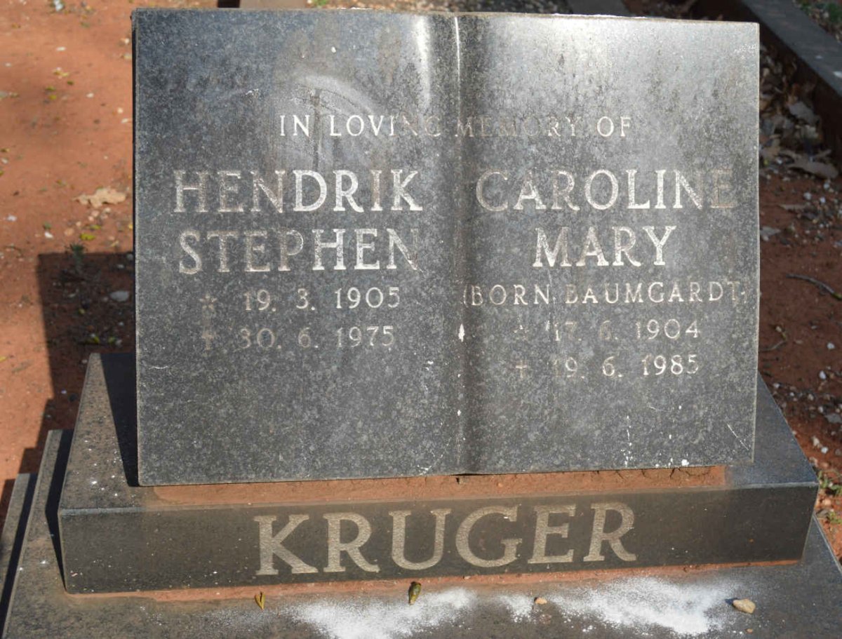 KRUGER Hendrik Stephen 1905-1975 &amp; Caroline Mary BAUMGARDT 1904-1985