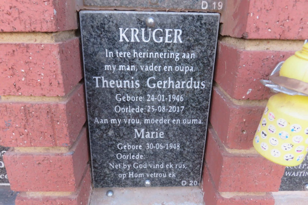 KRUGER Theunis Gerhardus 1946-2017 &amp; Marie 1948-