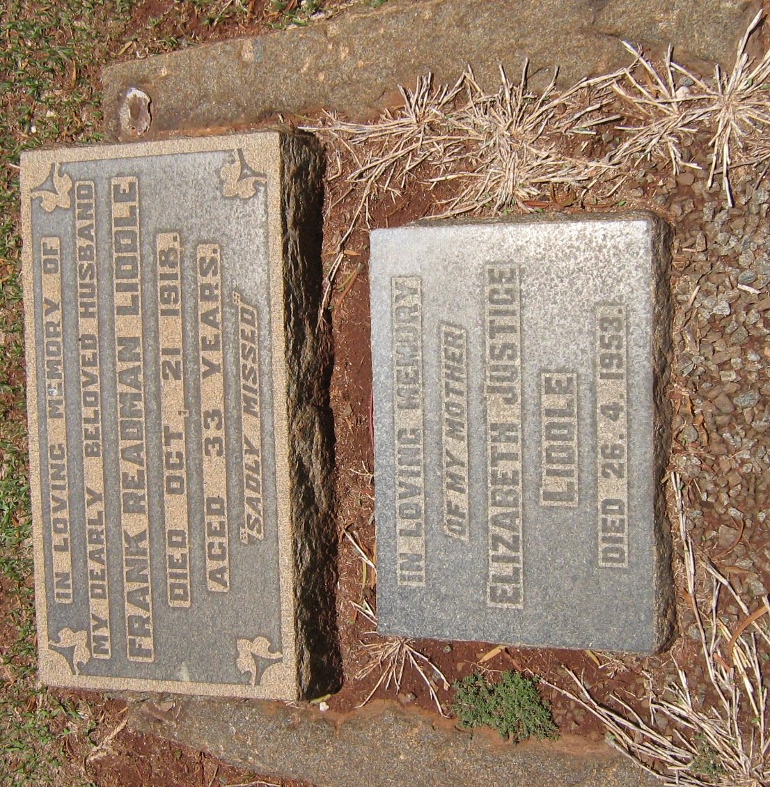 LIDDLE Frank Readman -1918 &amp; Elizabeth Justice -1953