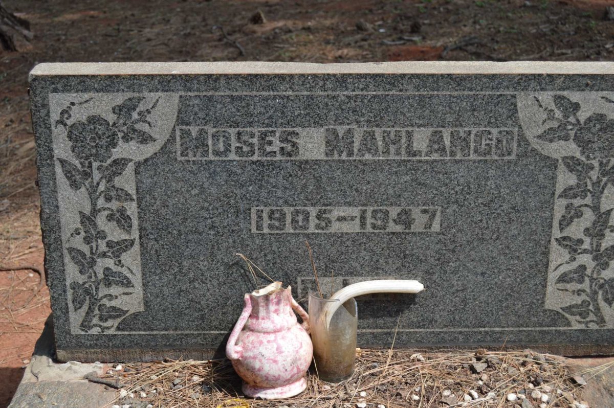 MAHLANGO Moses 1905-1947