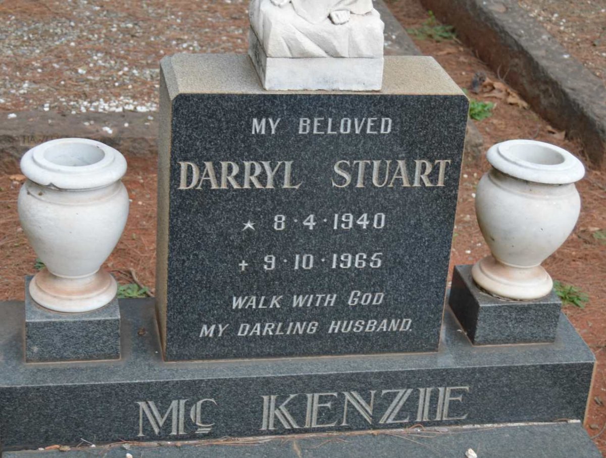 McKENZIE Darryl Stuart 1940-1965