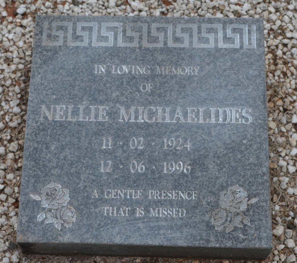 MICHAELIDES Nellie 1924-1996