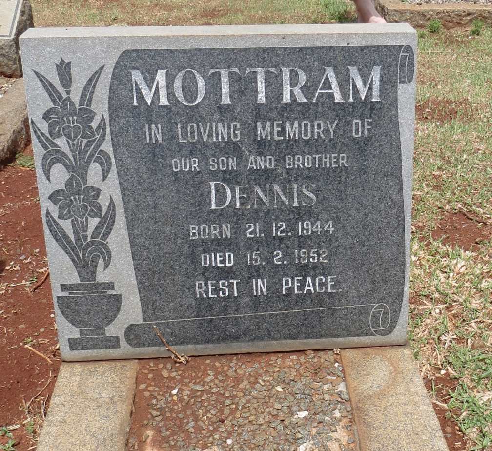 MOTTRAM Dennis 1944-1952