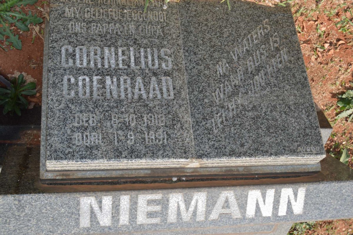 NIEMANN Cornelius Coenraad 1918-1991