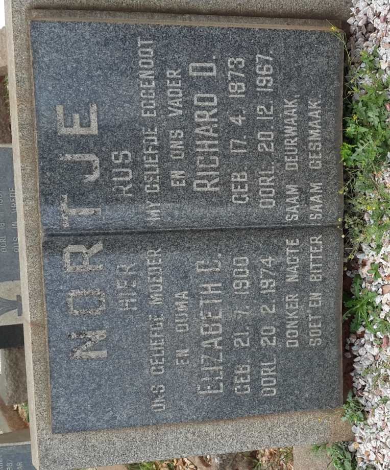 NORTJE Richard D. 1873-1967 &amp; Elizabeth C. 1900-1974
