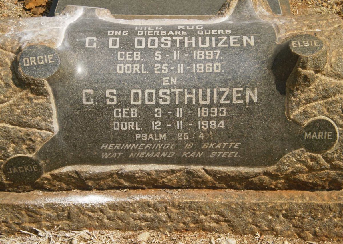 OOSTHUIZEN G.D. 1897-1960 &amp; C.S. 1893-1984
