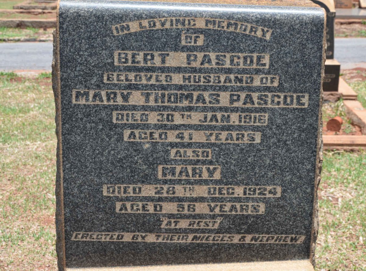 PASCOE Bert -1916 &amp; Mary Thomas -1924