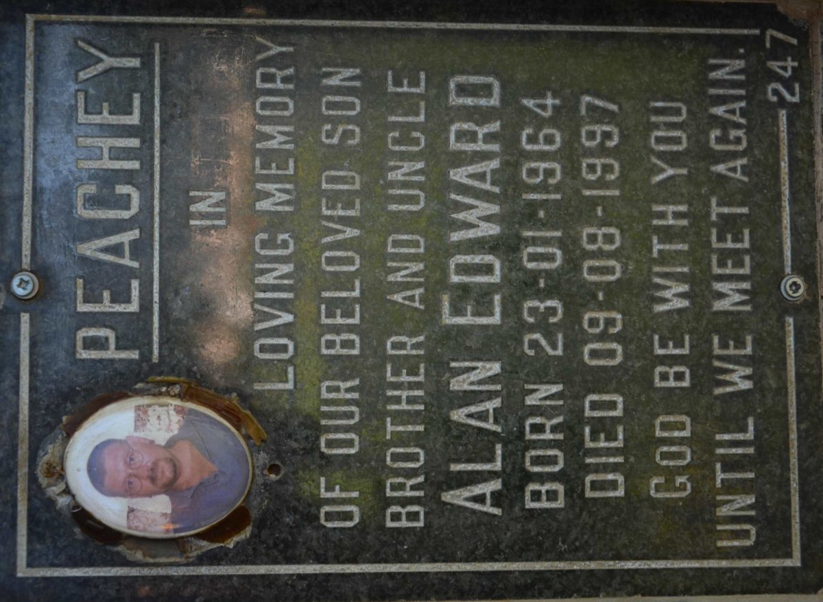 PEACHEY Alan Edward 1964-1997