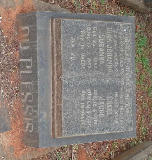 PLESSIS Charl Jacob, du 1891-19?? &amp; Dina Johanna Susanna 1897-1955