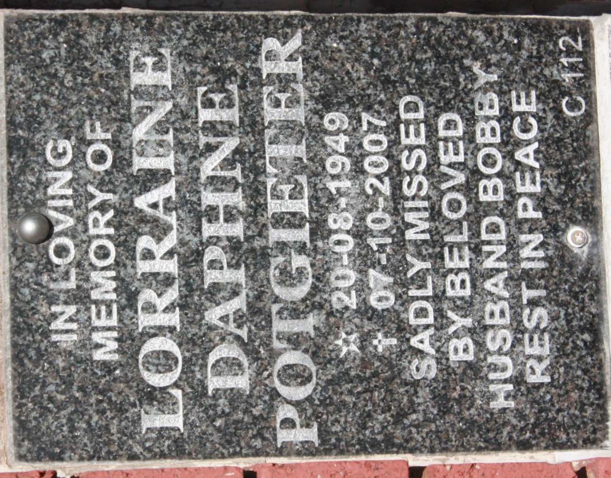 POTGIETER Lorraine Daphne 1949-2007