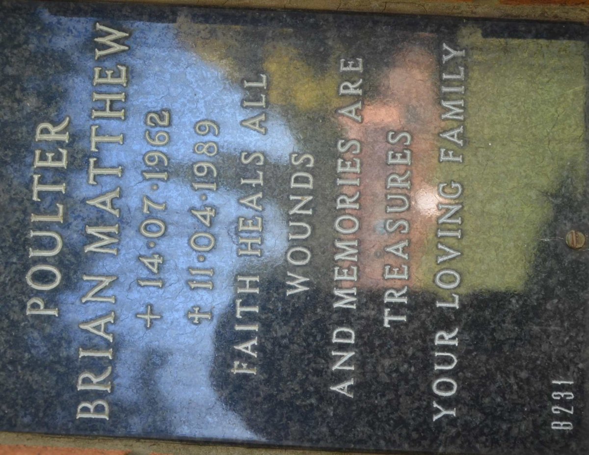 POULTER Brian Mathew 1962-1989