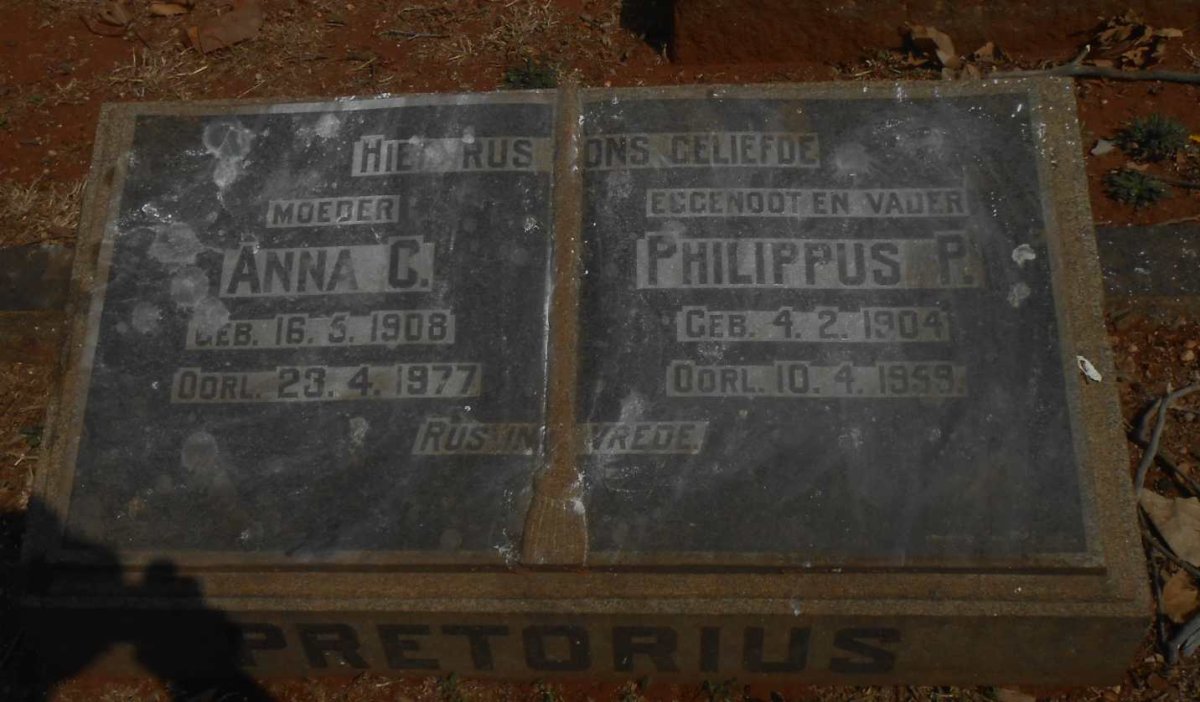 PRETORIUS Philippus P. 1904-1959 &amp; Anna C. 1908-1977