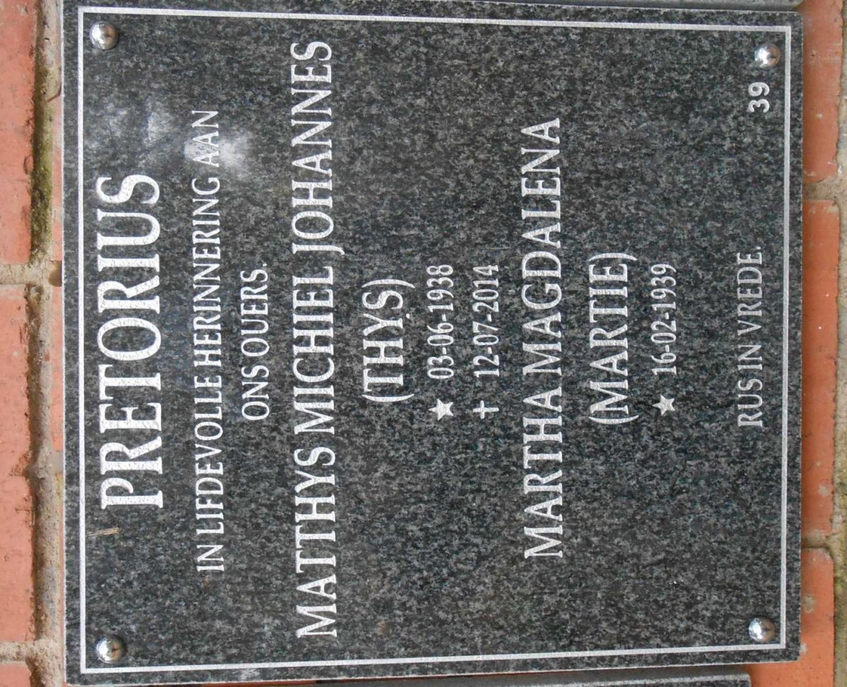 PRETORIUS Matthys Michiel Johannes 1938-2014 &amp; Martha Magdalena 1939-