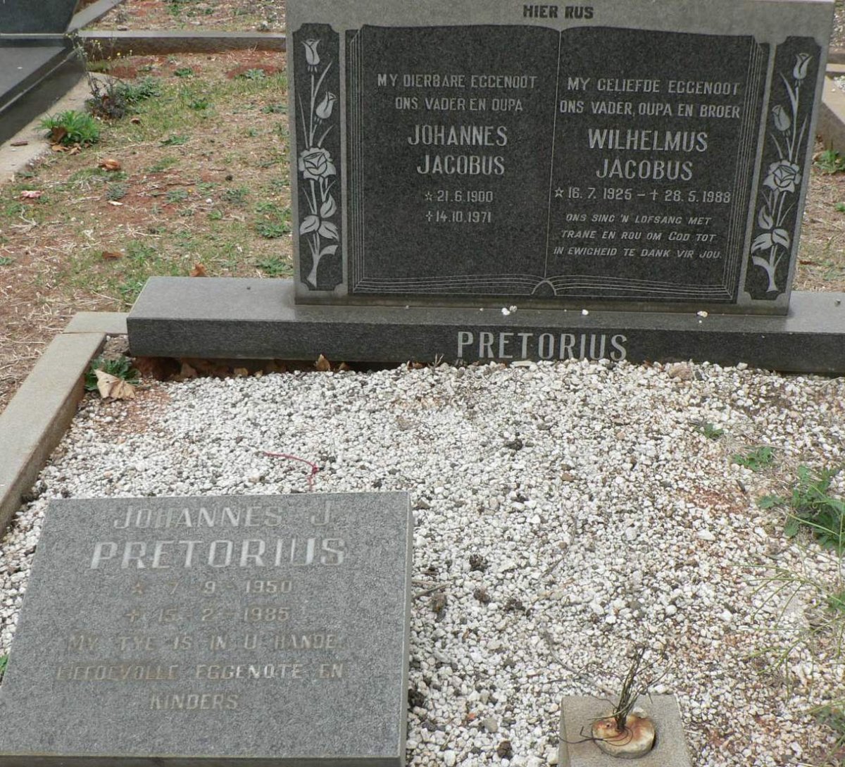 PRETORIUS Johannes Jacobus 1900-1971 :: PRETORIUS Wilhelmus Jacobus 1925-1988 :: PRETORIUS Johannes J. 1950-1985