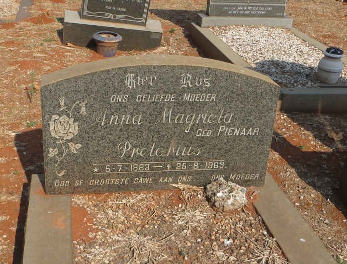 PRETORIUS Anna Magrieta nee PIENAAR 1883-1963
