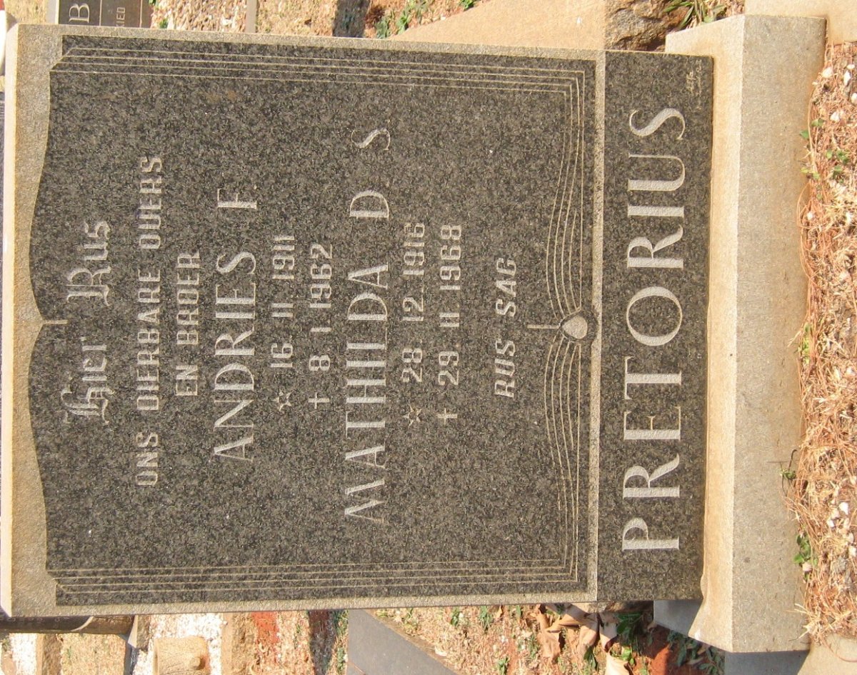 PRETORIUS Andries F. 1911-1962 &amp; Mathilda D.S. 1916-1968