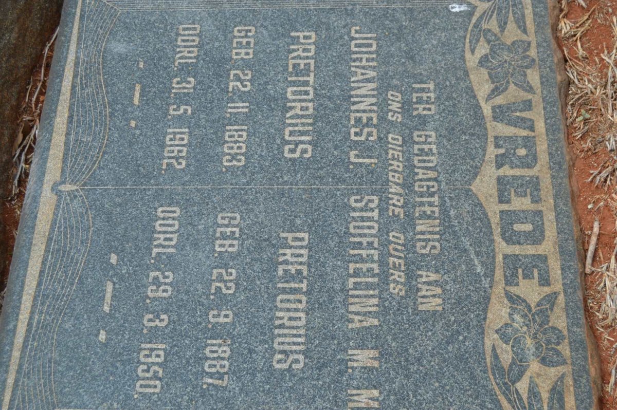 PRETORIUS Johannes J. 1883-1962 &amp; Stoffelina M.M. 1887-1950