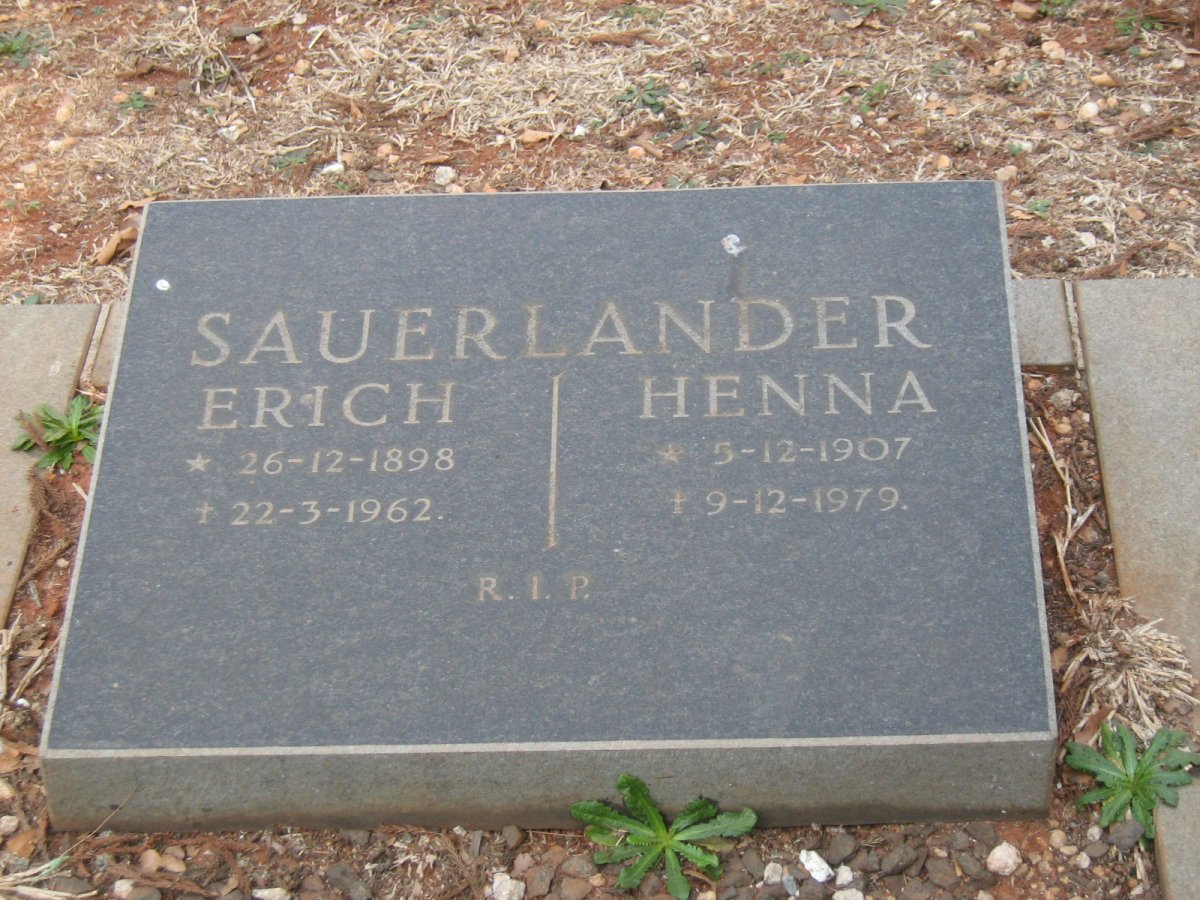 SAUERLANDER Erich 1898-1962 &amp; Henna 1907-1979