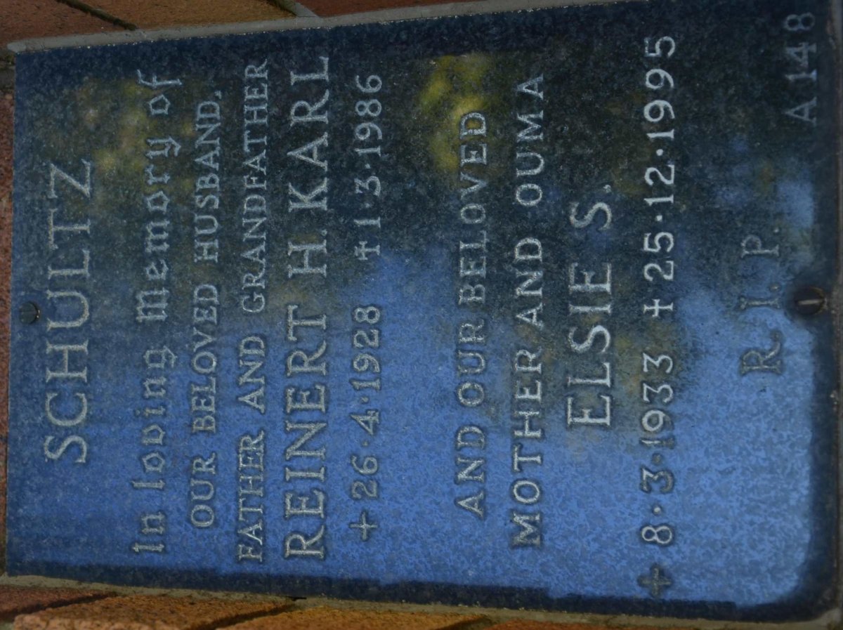 SCHULTZ Reinert H. Karl 1928-1986 &amp; Elsie S. 1933-1995