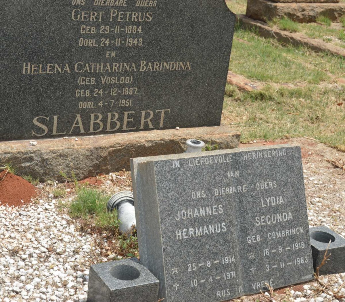 SLABBERT Gert Petrus 1884-1943 &amp; Helena Catharina Barindina VOSLOO 1887-1951