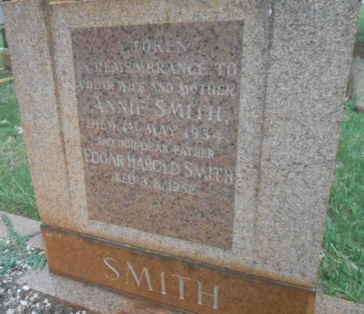 SMITH Edgard Harold -1952 &amp; Annie -1934