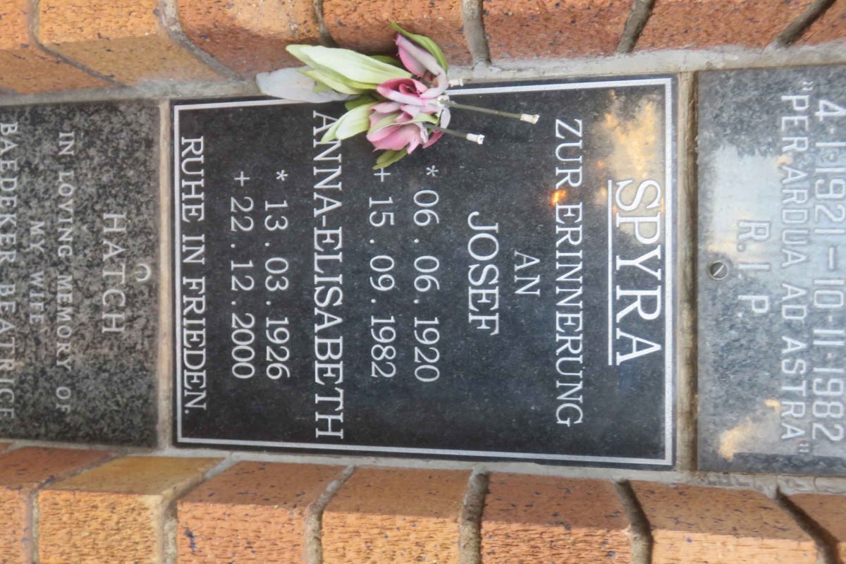 SPYRA Josef 1920-1982 &amp; Anna-Elisabeth 1926-2000 :: HATCH Baedeker Beatrice