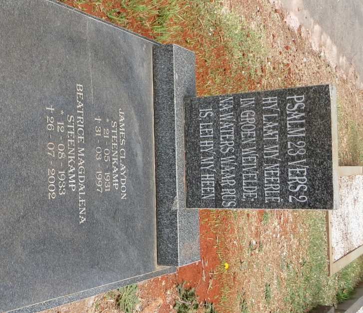 STEENKAMP James Claydon 1931-1997 &amp; Beatrice Magdalena 1933-2002