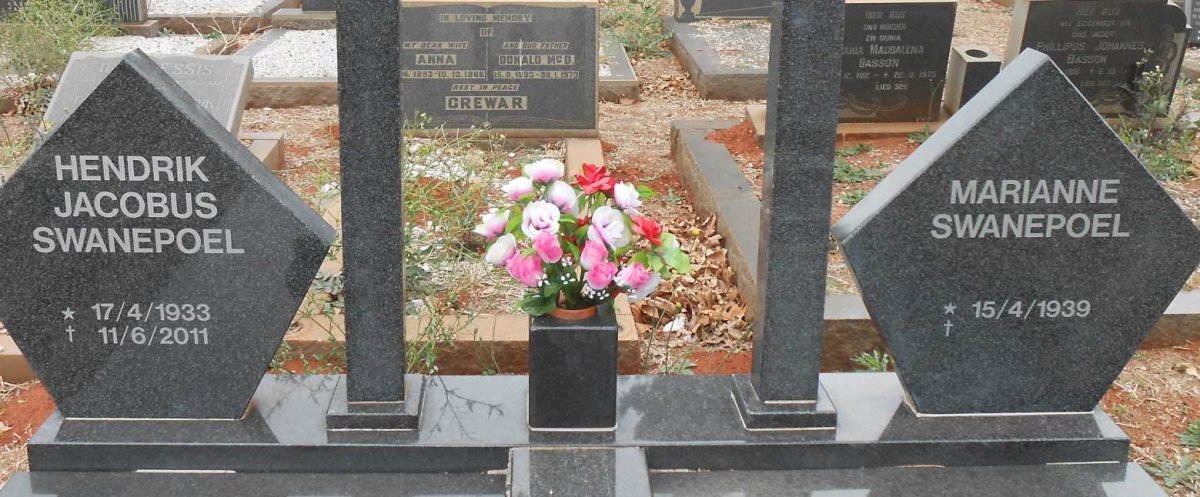 SWANEPOEL Hendrik Jacobus 1933-2011 &amp; Marianne 1939-