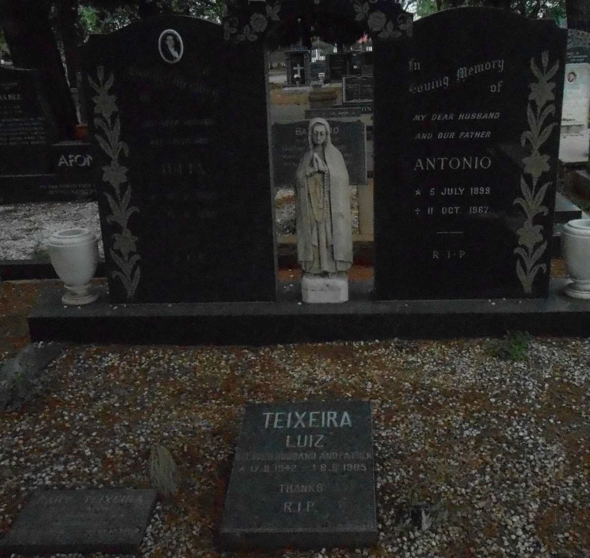 TEIXEIRA Antonio 1899-1967 &amp; Julia 1902-1981 :: TEIXEIRA Luiz 1942-1985 :: TEIXEIRA Mary