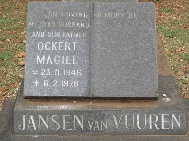 VUUREN Ockert Magiel, Jansen van 1946-1976