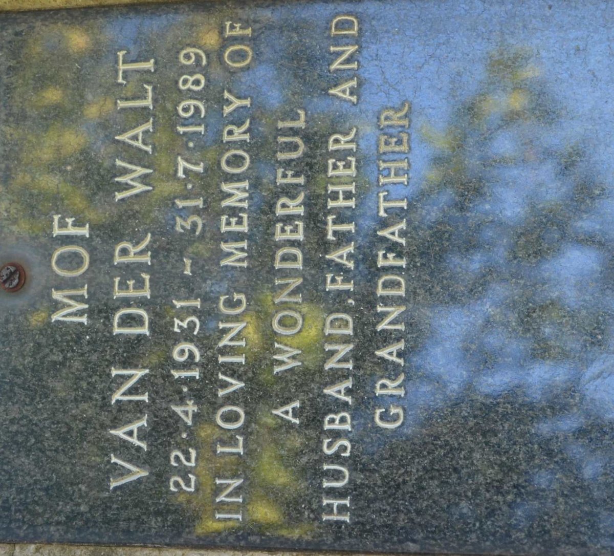 WALT Mof, van der 1931-1989