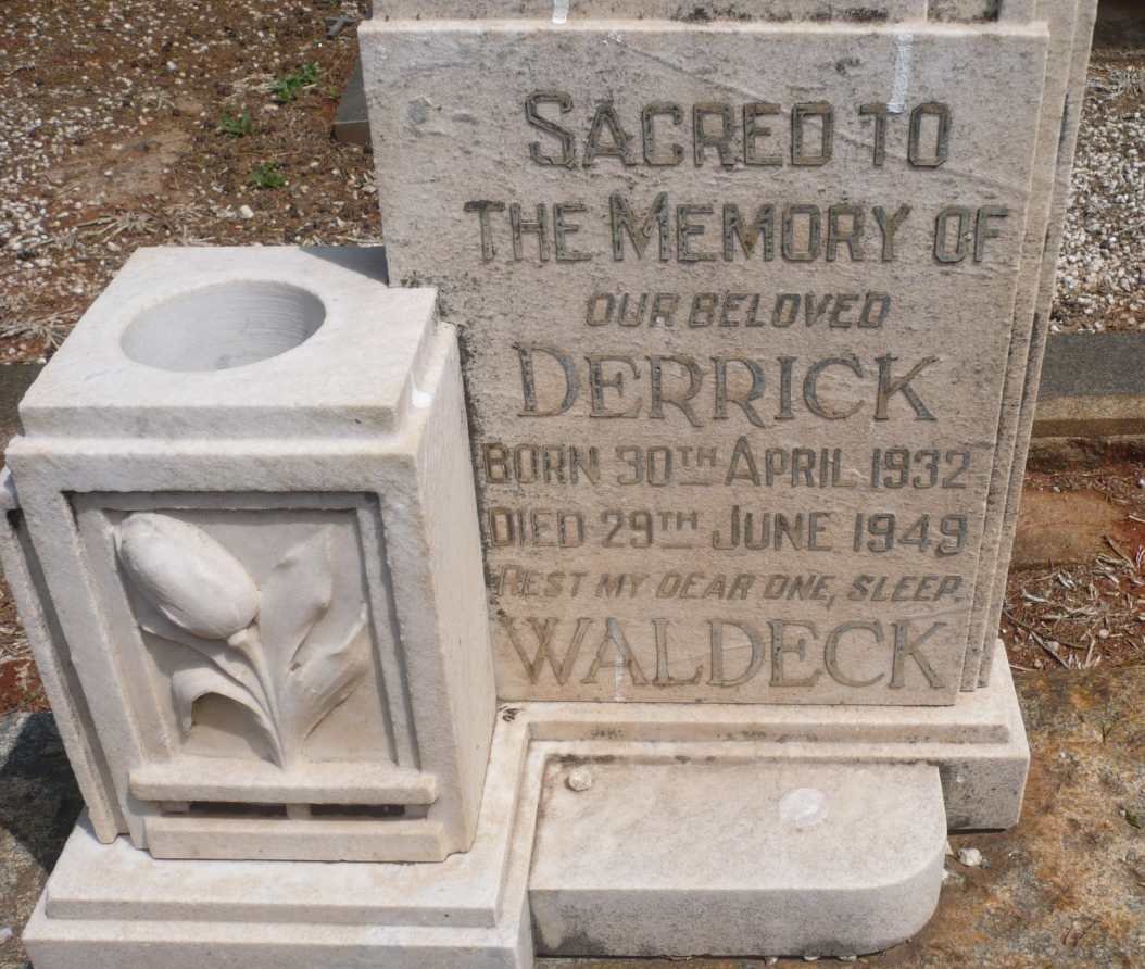 WALDECK Doreen 1902-1965 :: WALDECK Derrick 1932-1949