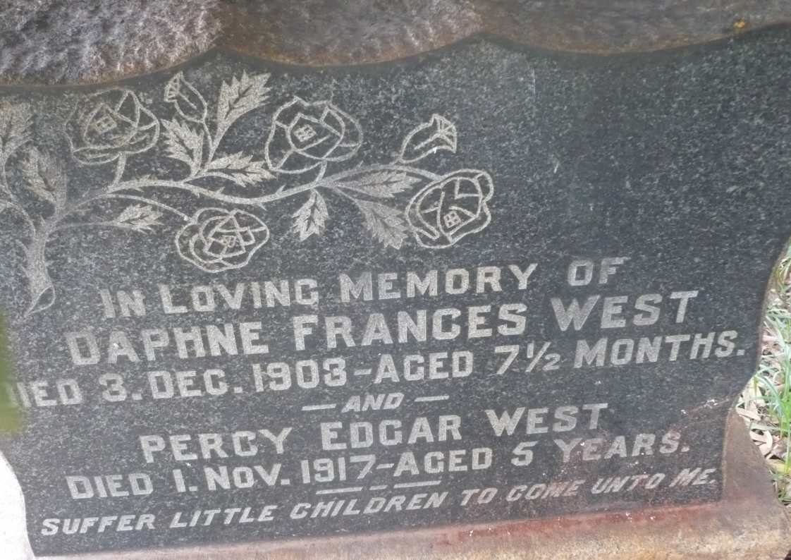 WEST Daphne Frances  -1903 :: WEST Percy Edgar - 1917