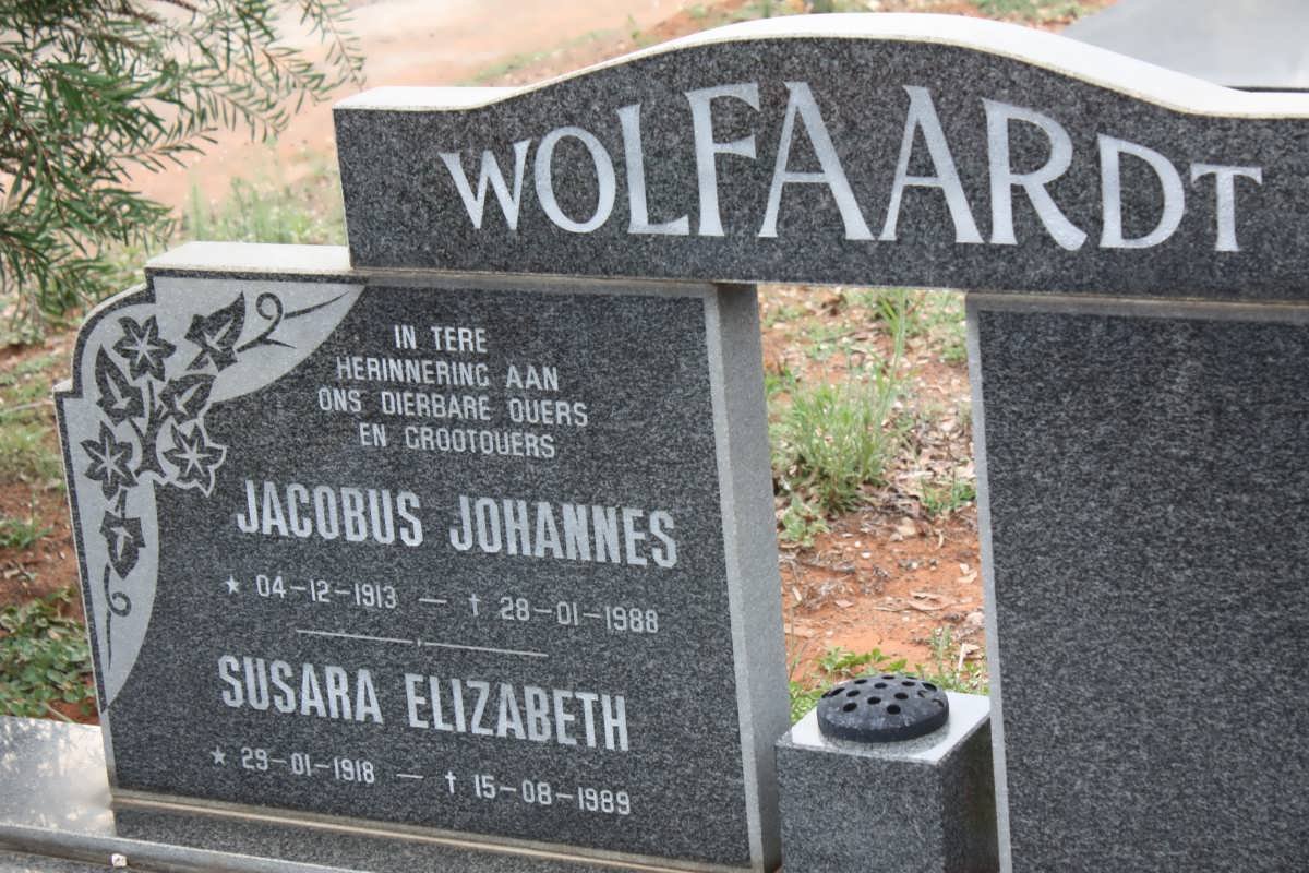 WOLFAARDT Jacobus Johannes 1913-1988 &amp; Susara Elizabeth 1918-1989