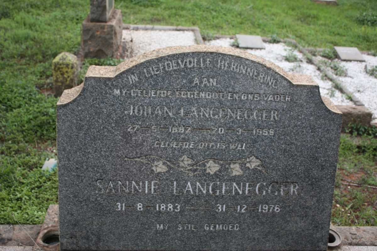 LANGENEGGER Johan 1882-1956 &amp; Sannie 1883-1976