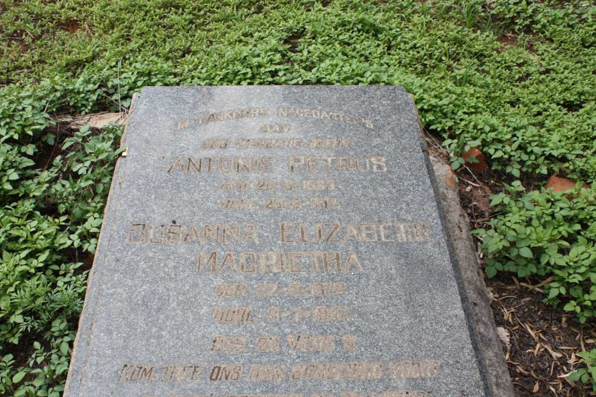 ROUX Antonie Petrus 1863-1912 &amp; Susanna Elizabeth Magrietha 1872-1947