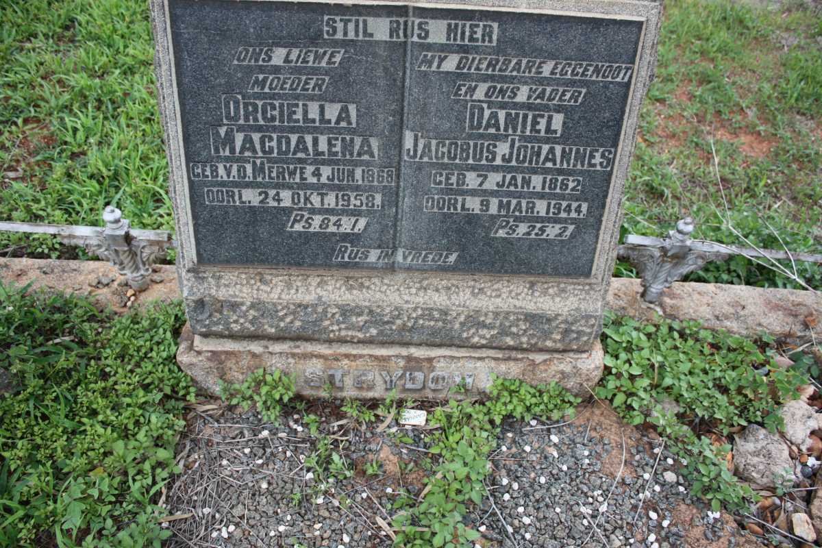 STRYDOM Daniel Jacobus Johannes 1862-1944 &amp; Orciella Magdalena v.d. MERWE 1868-1958