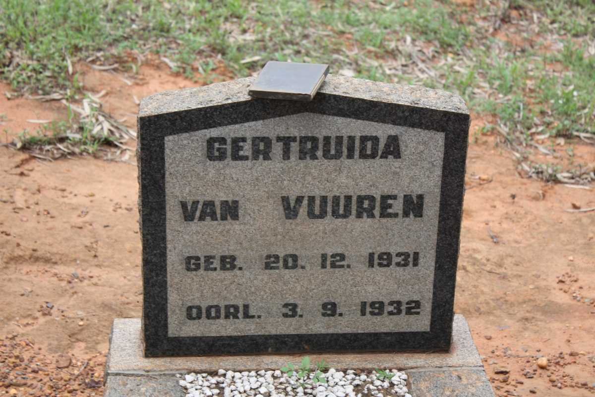 VUUREN Gertruida, van 1931-1932