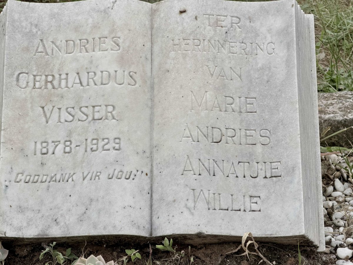 VISSER Andries Gerhardus 1878-1929 & Lettie CONRADIE 1889-1920