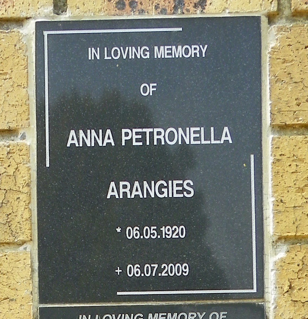 ARANGIES Anna Petronella 1920-2009