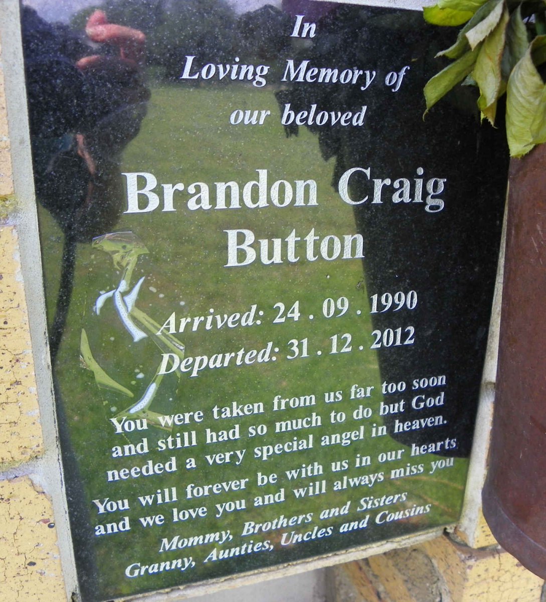 BUTTON Brandon Craig 1990-2012
