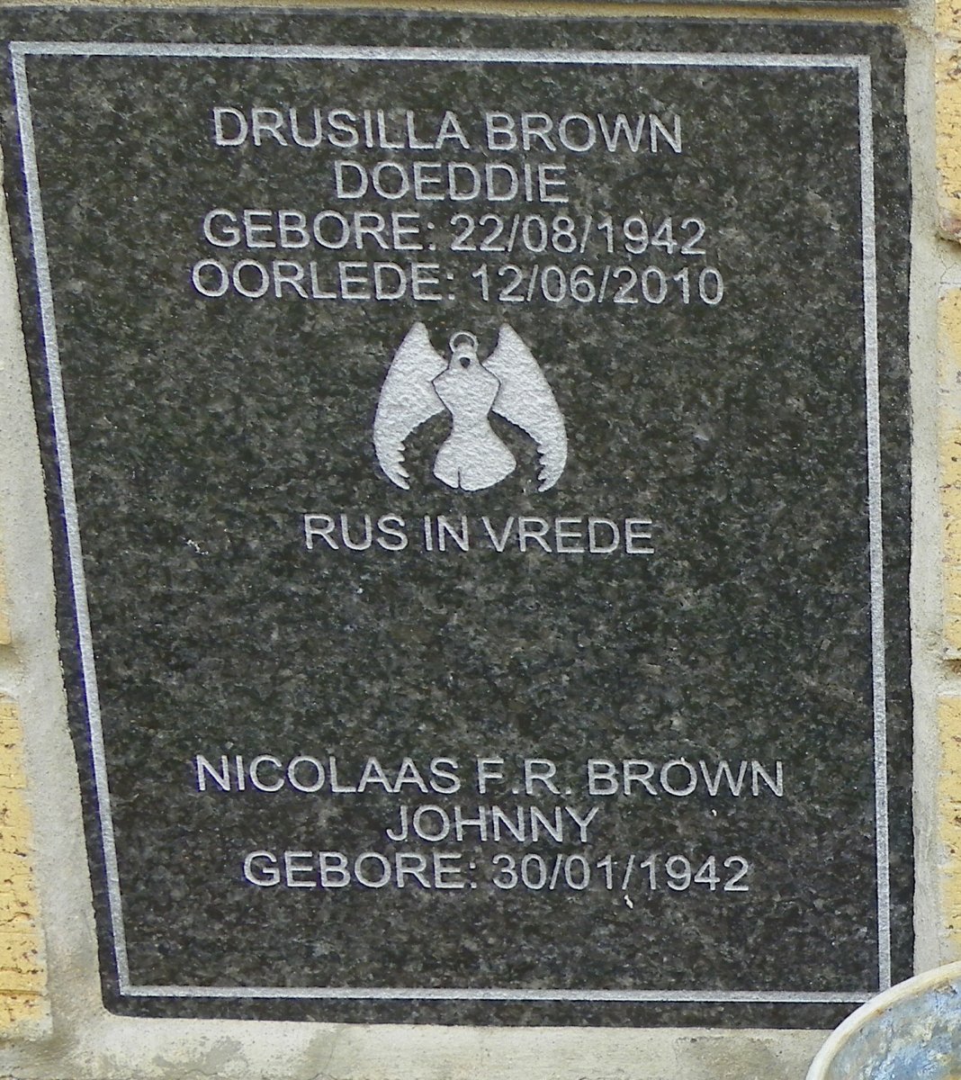 BROWN Nicolaas F.R. 1942- &amp; Drusilla 1942-2010
