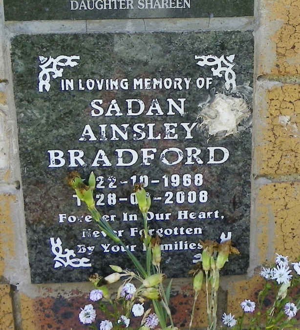 BRADFORD Sadan Ainsley 1968-2008