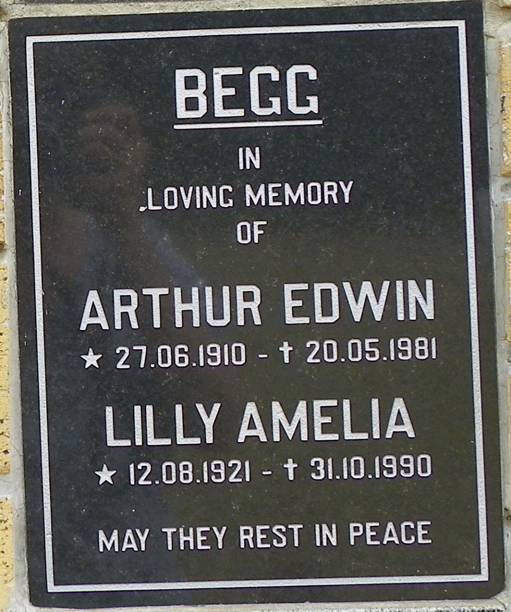 BEGG Arthur Edwin 1910-1981 &amp; Lilly Amelia 1921-1990
