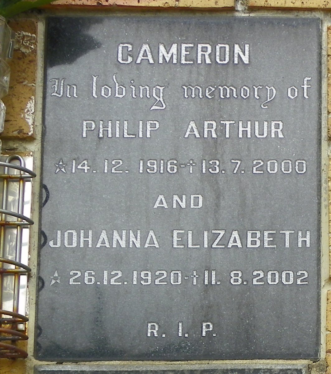 CAMERON Philip Arthur 1916-2000 &amp; Johanna Elizabeth 1920-2002