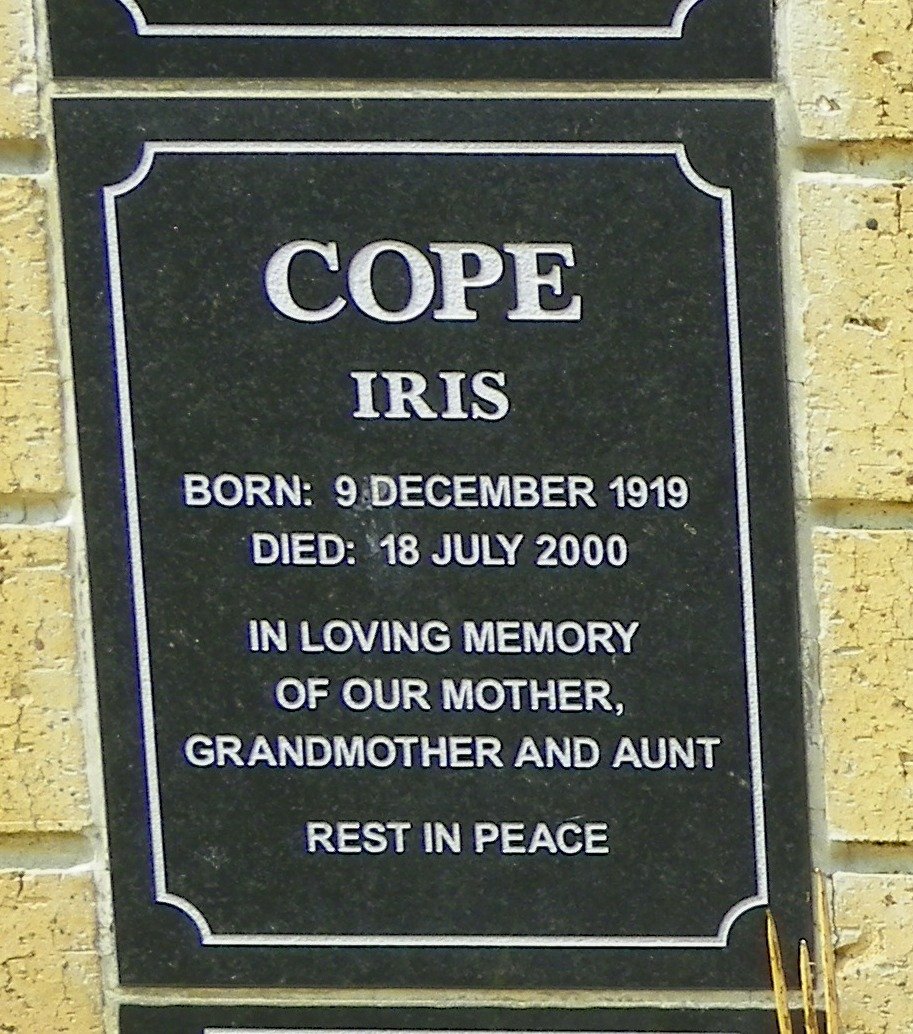 COPE Iris 1919-2000
