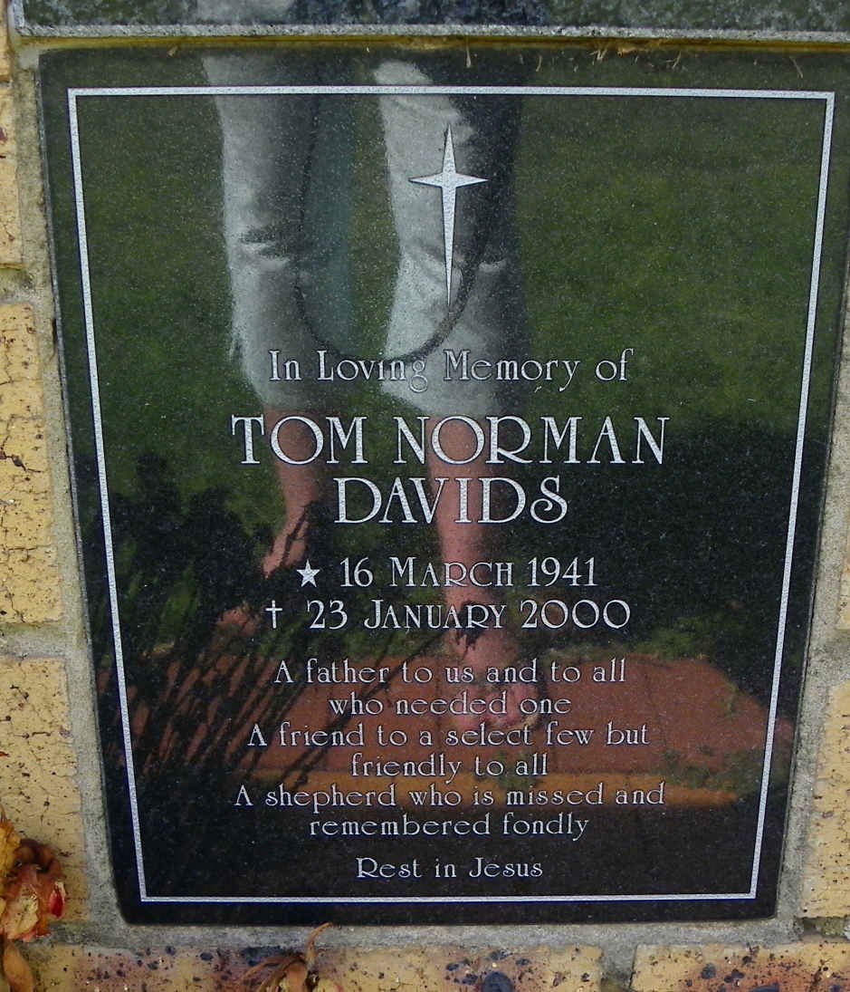 DAVIDS Tom Norman 1941-2000